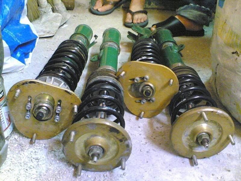 TEINadjustablesuspension-AE92_03-2.jpg