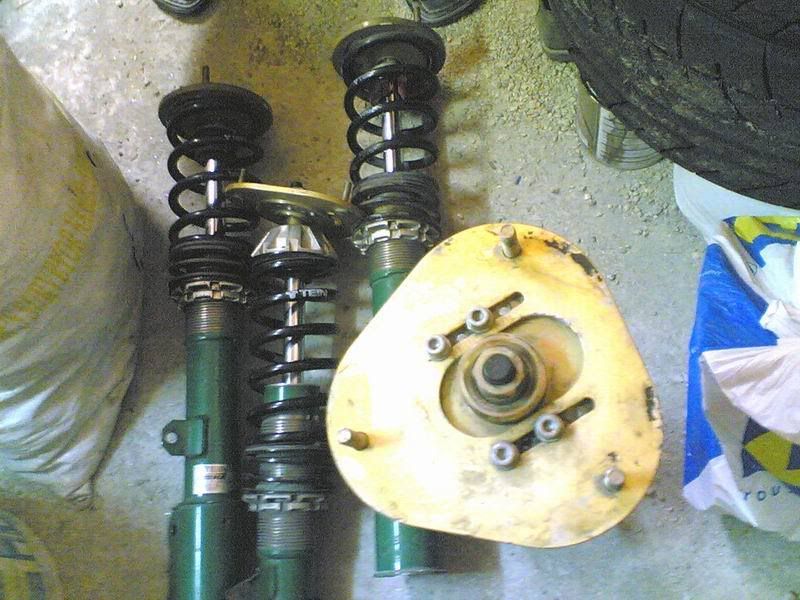 TEINadjustablesuspension-AE92_03-3.jpg