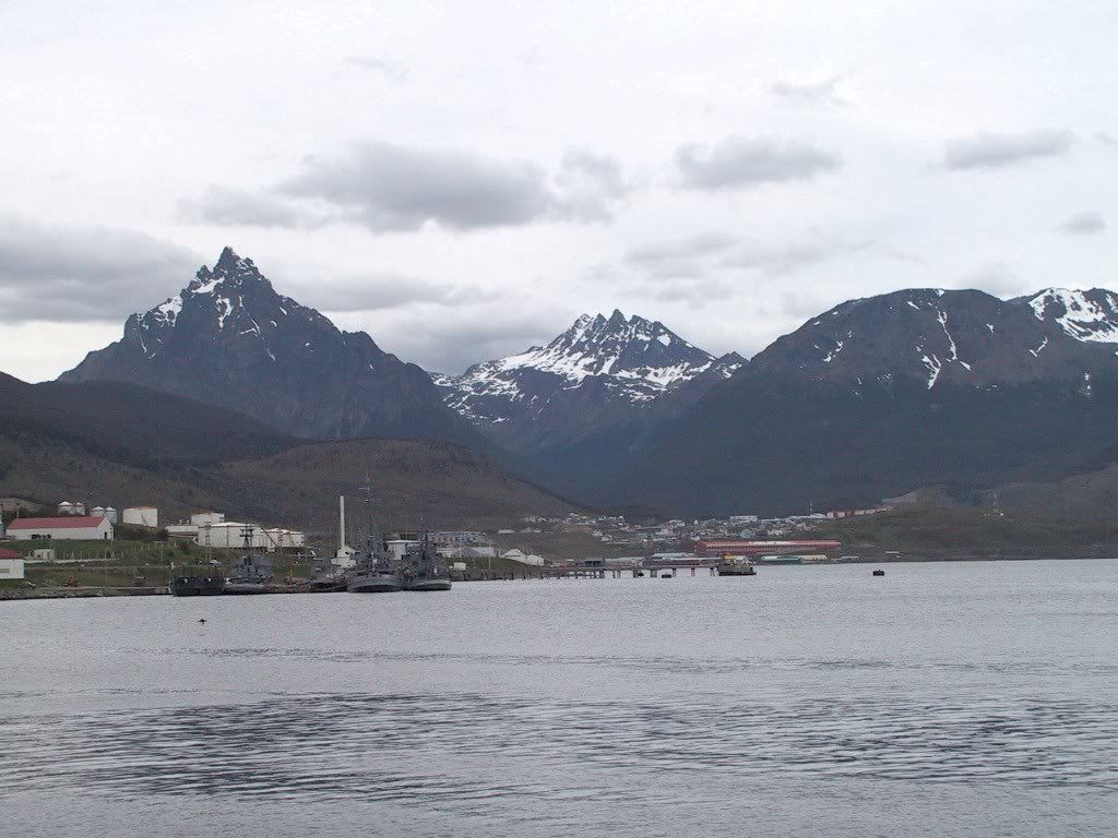 http://i97.photobucket.com/albums/l209/naftebak/030.jpg