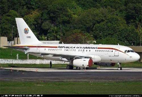 Chavez plane photo Chavezplane_zps5d63948b.jpg