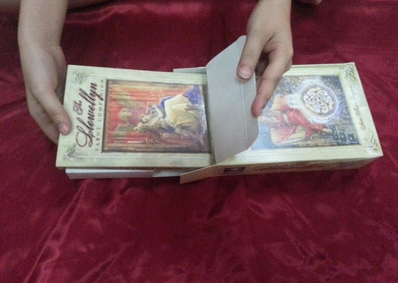 Bán bộ bài Tarot Llewellyn new 99% - 2