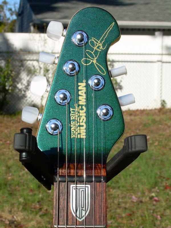 JP6GreenHeadstock.jpg