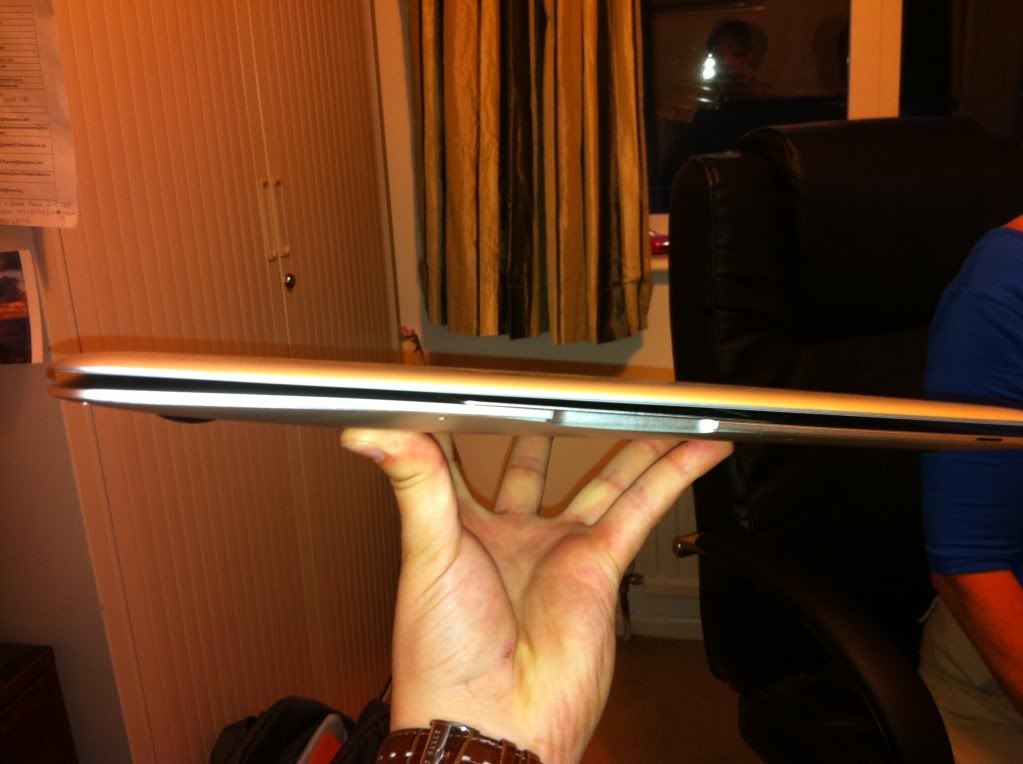First Gen Macbook Air Battery Exploded! Advice Please. MacRumors Forums