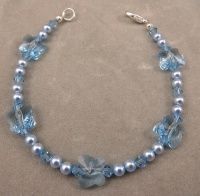 Aquamarine Butterflies and Glass Pearls Bracelet Aquamarine Butterflies and Glass Pearls Bracelet