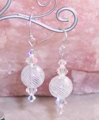 Pretty, Delicate Glass Globe Earrings Pretty, Delicate Glass Globe Earrings