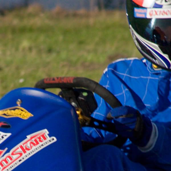 IMAGE: http://i97.photobucket.com/albums/l239/nightstalker_1967/kart100crop.jpg