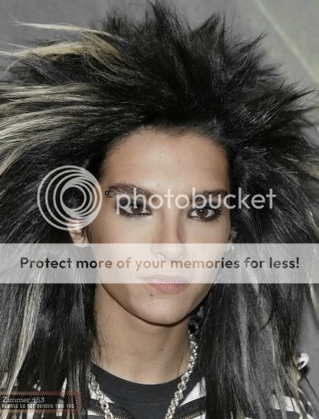 http://i97.photobucket.com/albums/l211/bula210/tokiohotelsvezhak/8211246.jpg