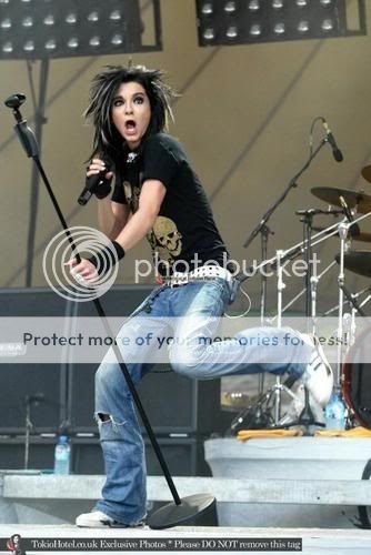 http://i97.photobucket.com/albums/l211/bula210/tokiohotelsvezhak/billlargemsg11711316397zx1.jpg