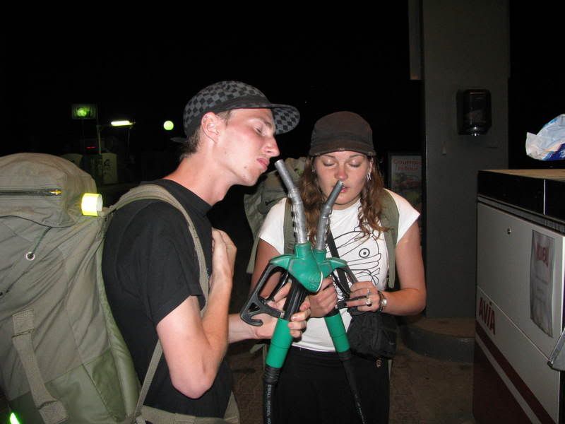 https://i97.photobucket.com/albums/l217/Niekas_Niekur/IMG_5886.jpg