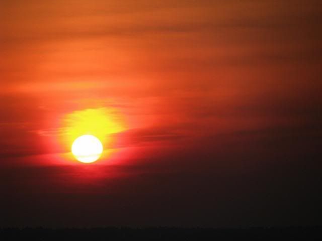 https://i97.photobucket.com/albums/l217/Niekas_Niekur/Saule.jpg