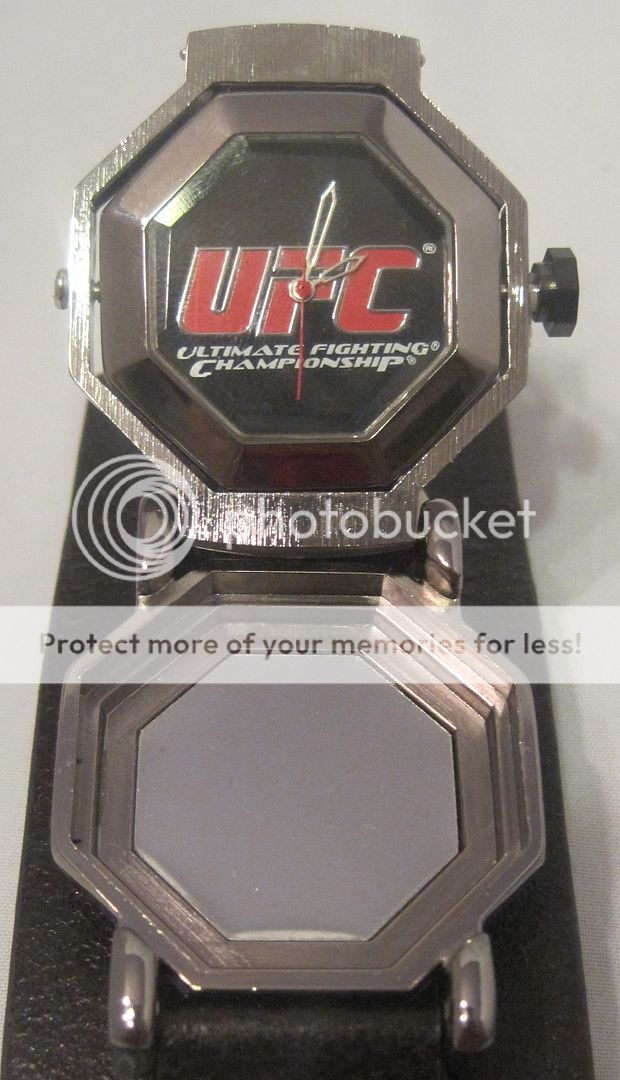 UFC,Ultimate Fighting Championship,Wristwatch,watch,cage,fight,time 